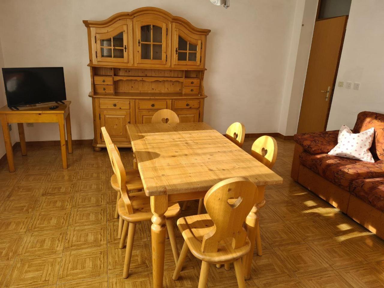 Appartamenti Croz Del Re 안달로 외부 사진